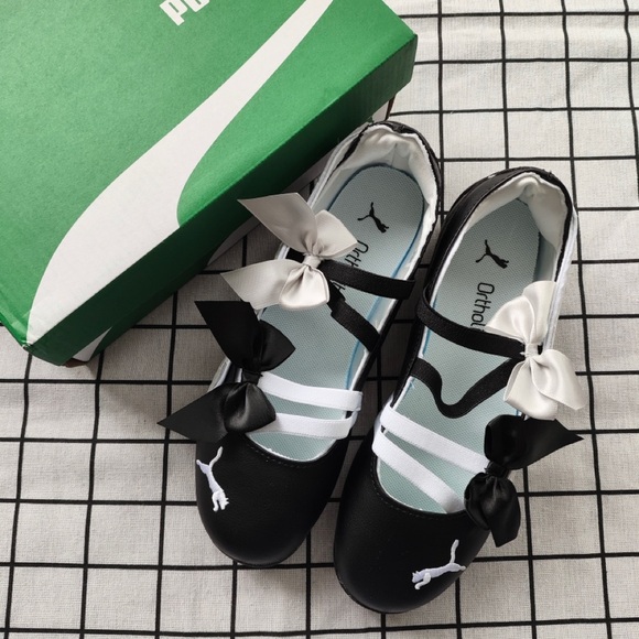 Puma Shoes - Puma Black and White Girls Ballet Flats with Bows and Straps